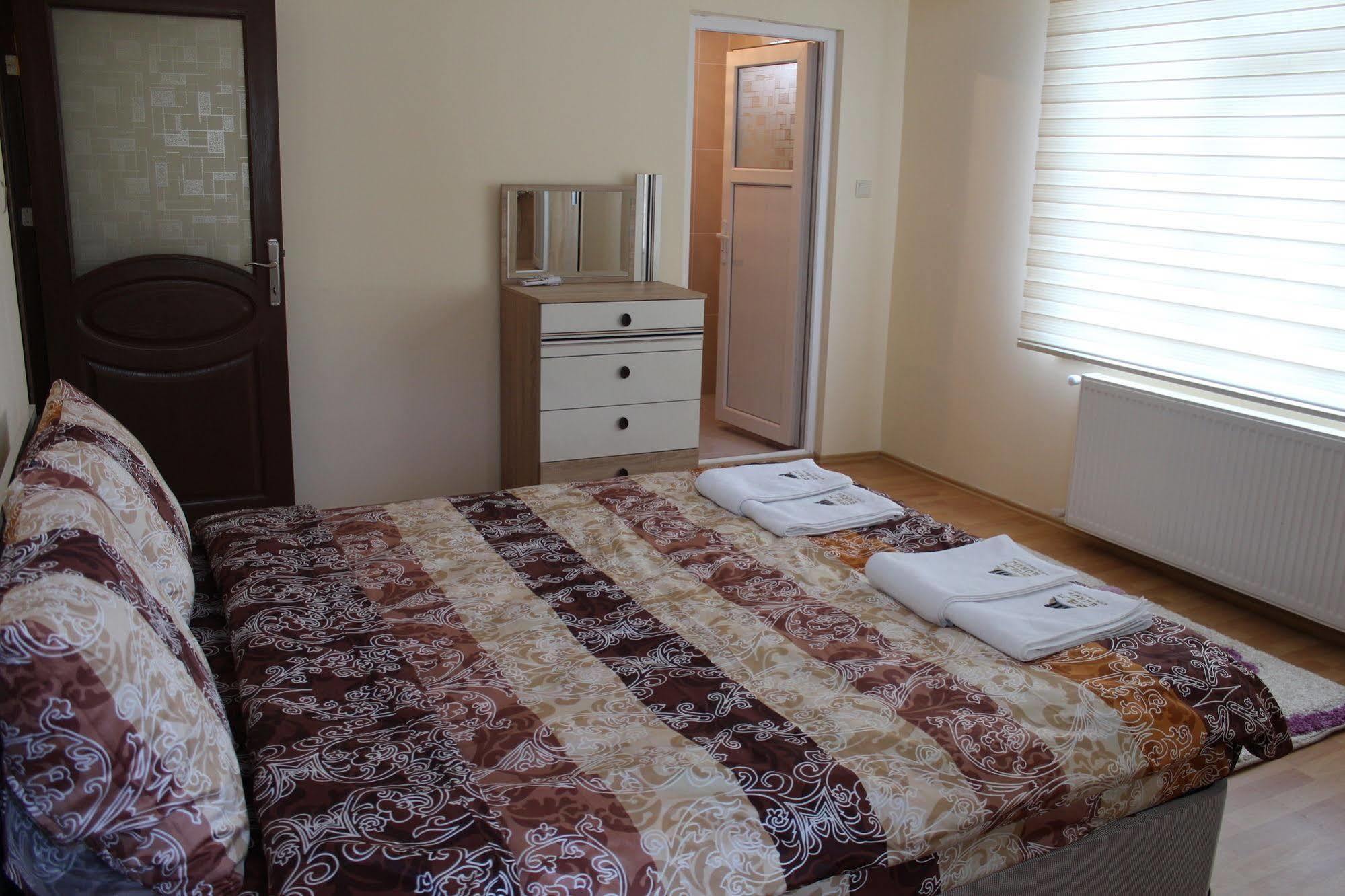 Buruj Vip 2 Aparthotel Kavala Exterior foto